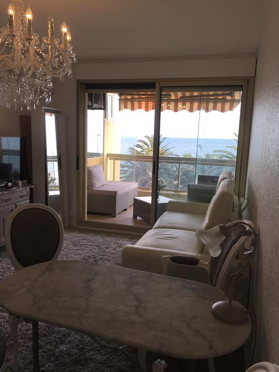 Dionysos Vue Mer Cannes Cameră foto
